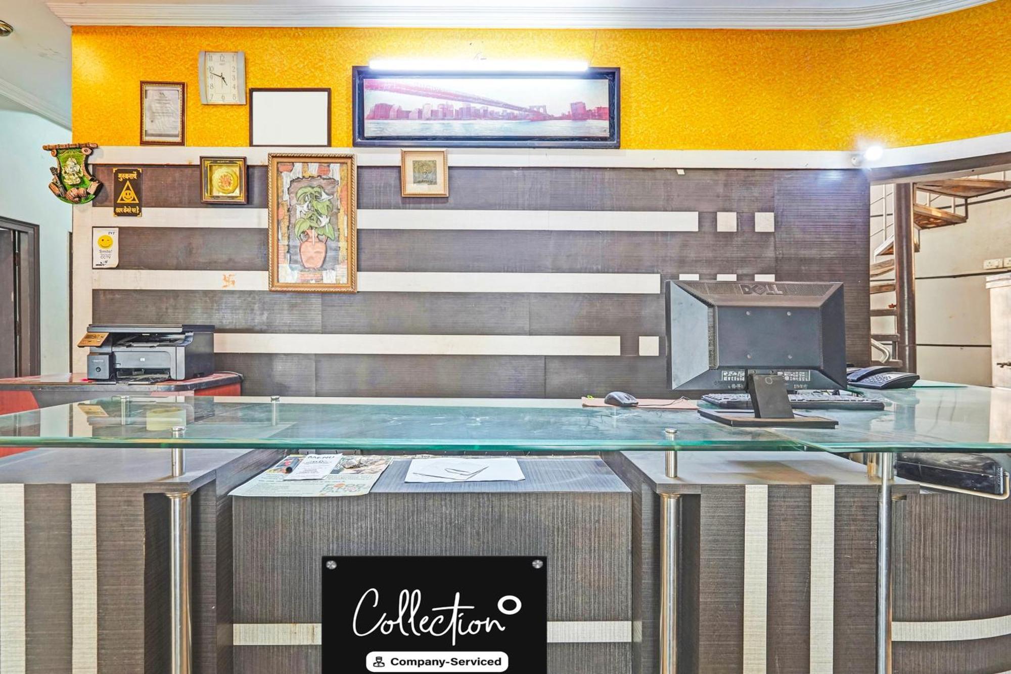Super Collection O Race Course Dehradun Hotel Exterior photo